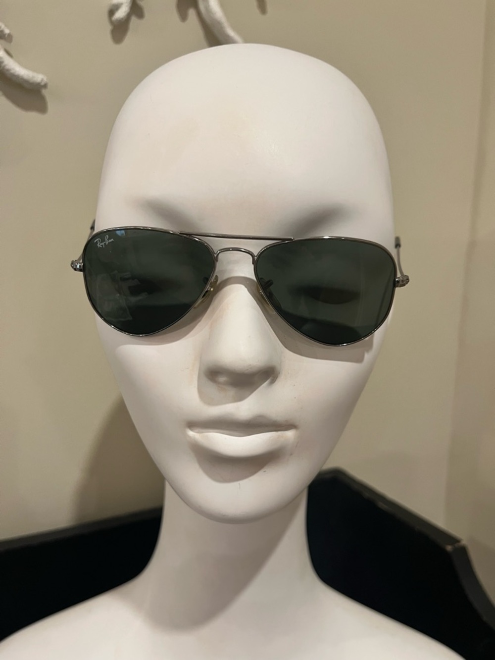 Ray-Ban Silver Frame Aviator Sunglasses with Lenses EUC